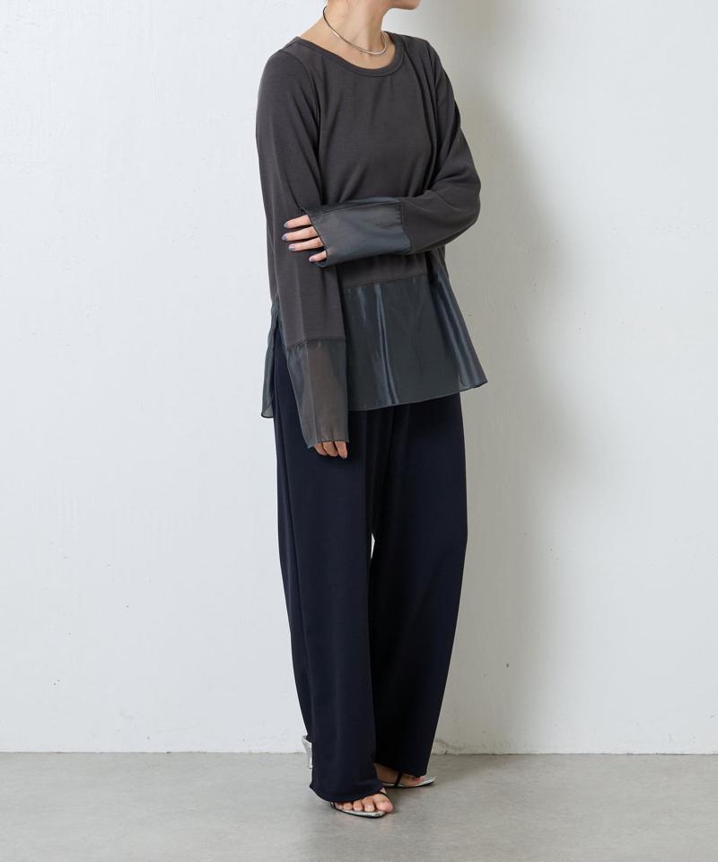 【累計売上1.8万枚】【スクエアネックが登場】 裾シアーロンT