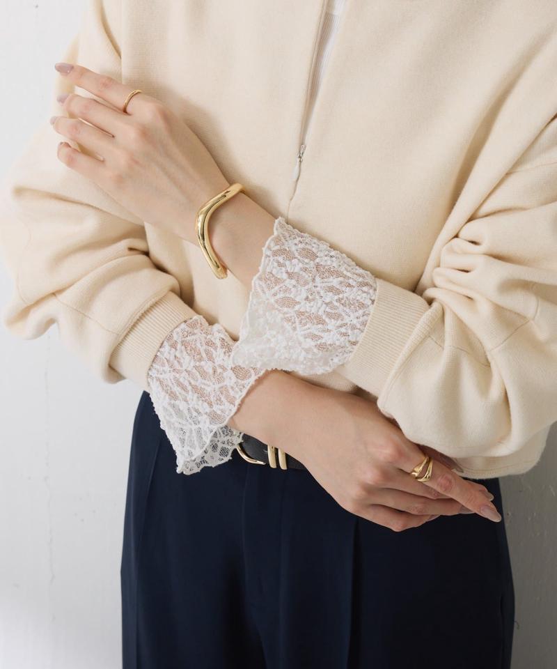 【累計売上1.8万枚】【スクエアネックが登場】 裾シアーロンT