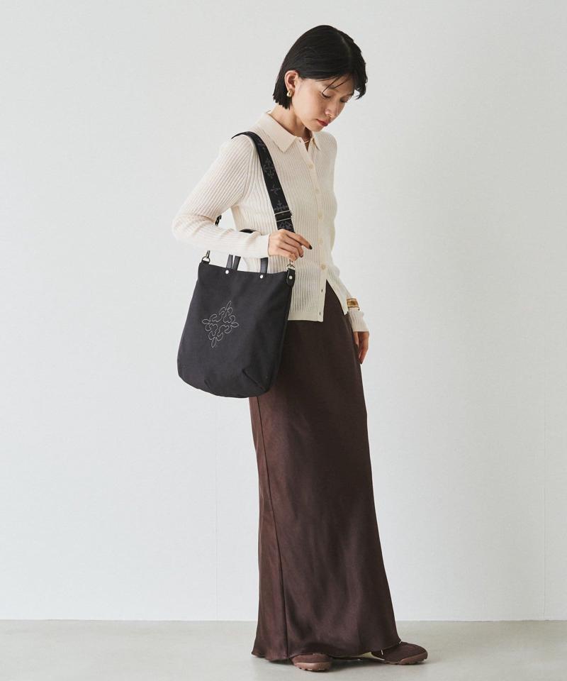 スリム2WAYトートバッグ <ナイロン>