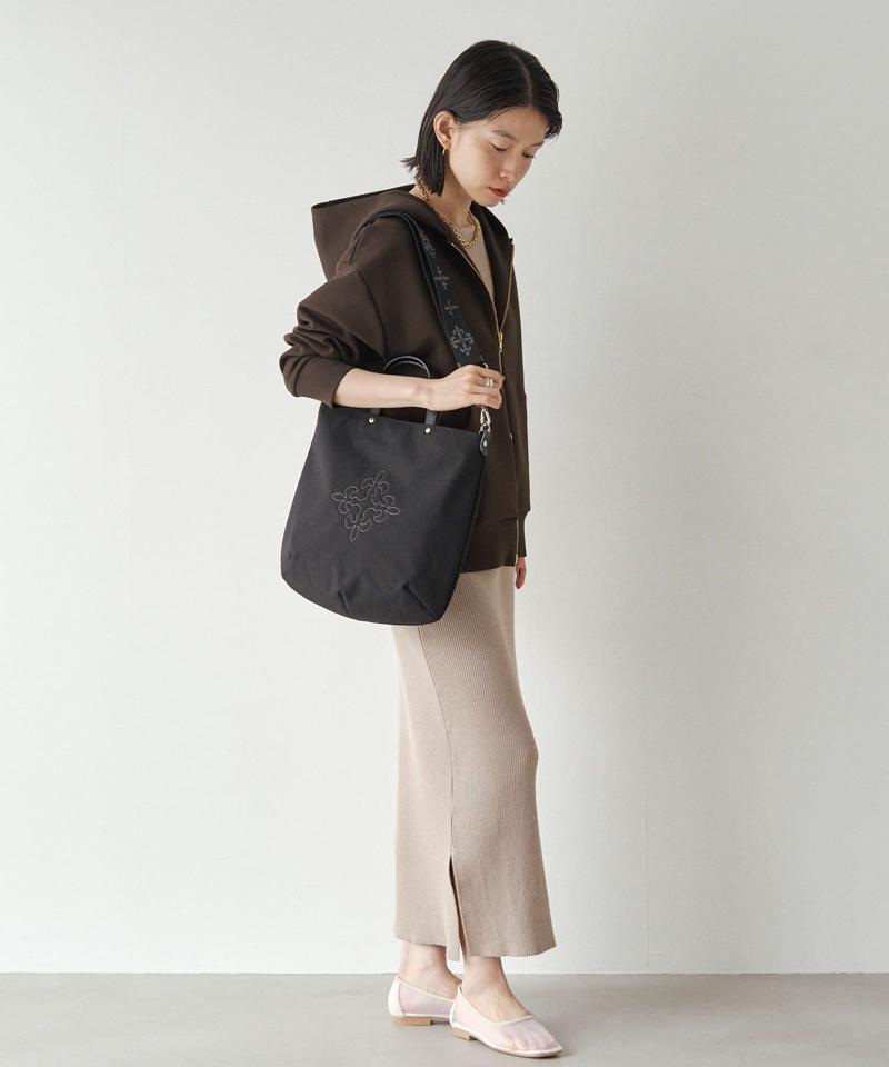 スリム2WAYトートバッグ <ナイロン>