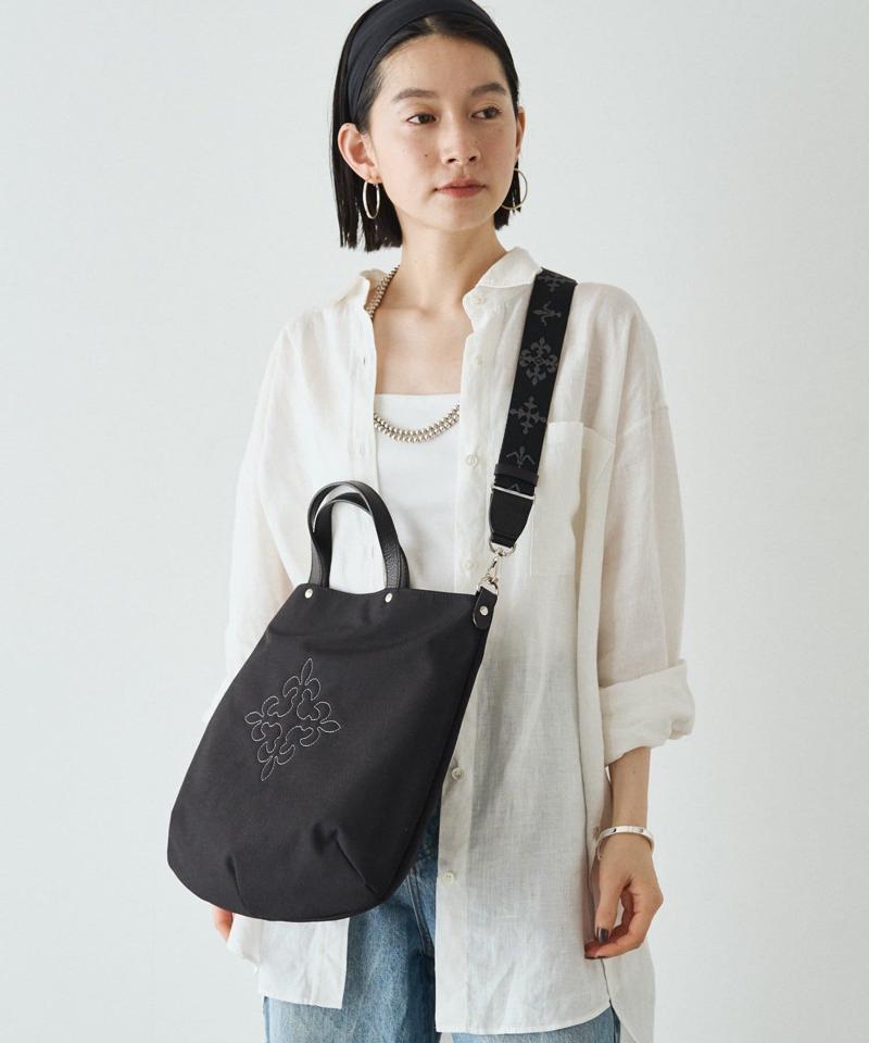 スリム2WAYトートバッグ <ナイロン>