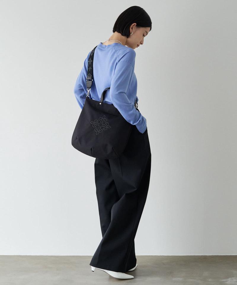 スリム2WAYトートバッグ <ナイロン>