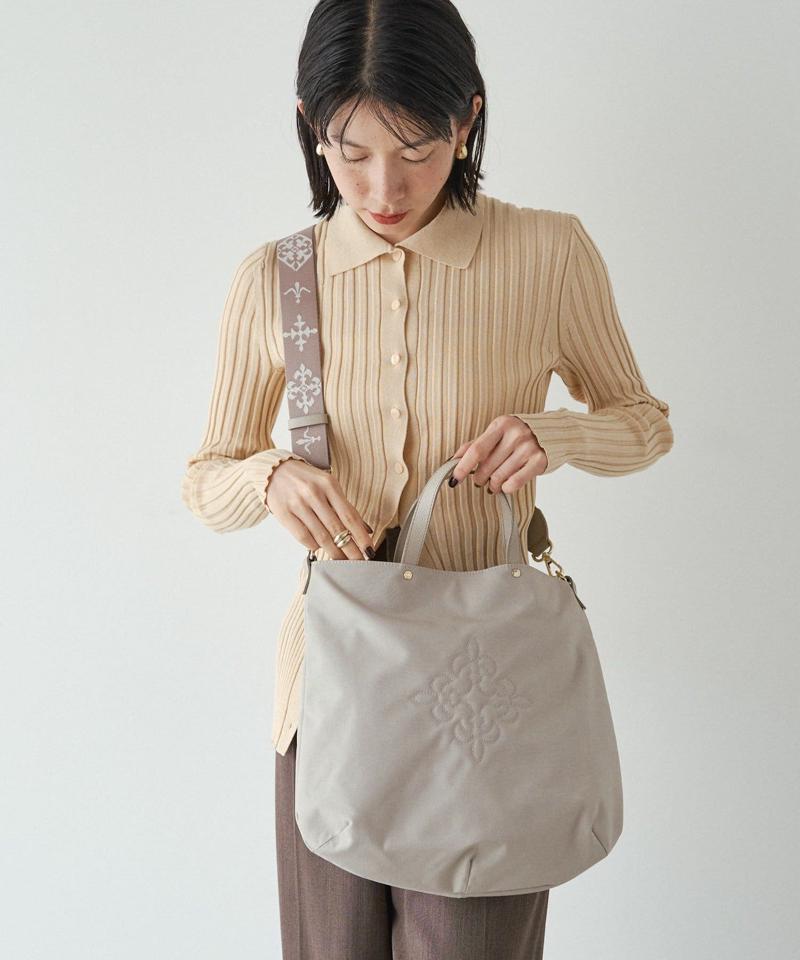 スリム2WAYトートバッグ <ナイロン>