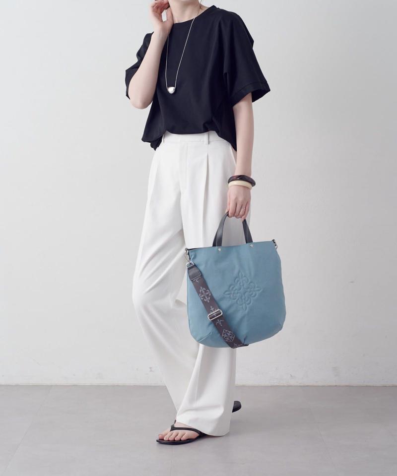 スリム2WAYトートバッグ <ナイロン>