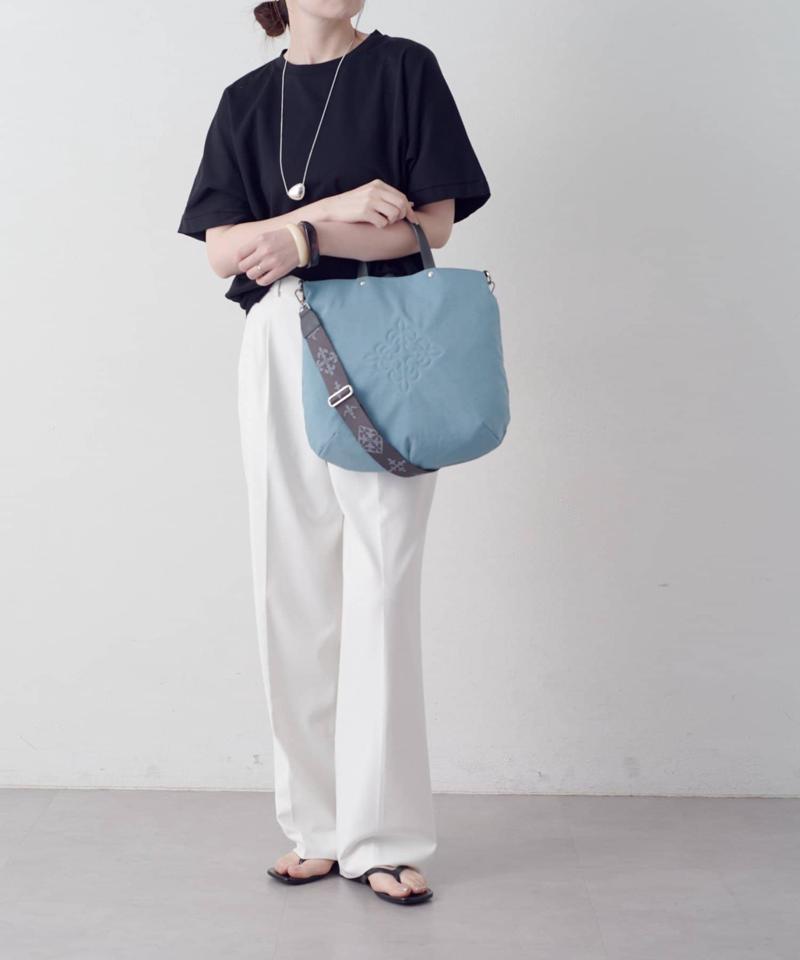 スリム2WAYトートバッグ <ナイロン>