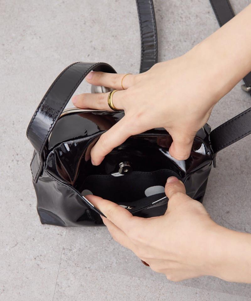 【kawa-kawa(カワカワ)】NO1464 口金スクエアポシェット/ショルダーバッグ