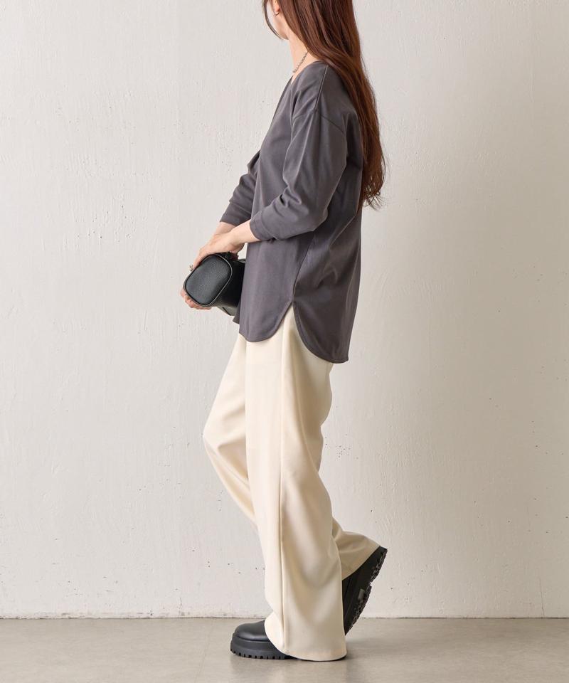 スマート裾ラウンド長袖Tシャツ