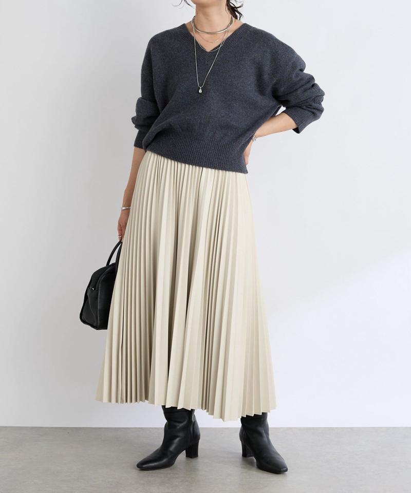 【リバイバル/ウエストゴムで着やすい】レザーライクプリーツスカート