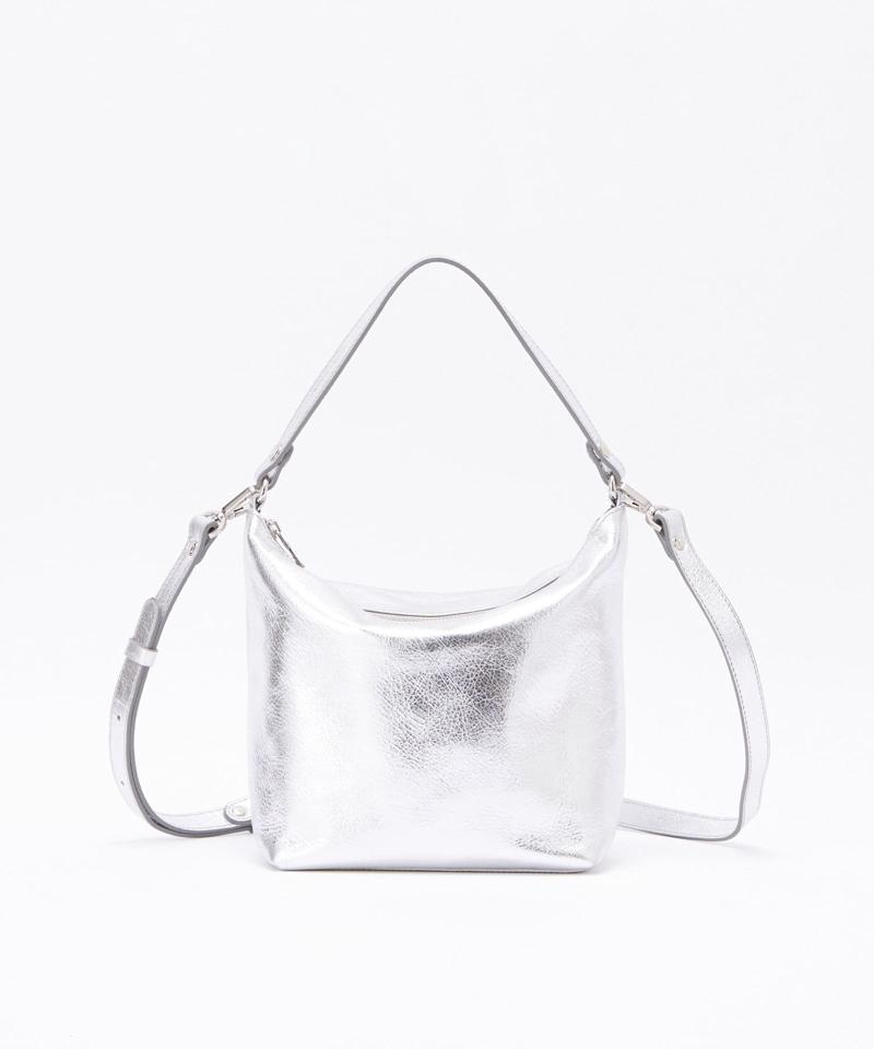 【名品】ソフトレザーシンプルショルダーバッグ［silver］