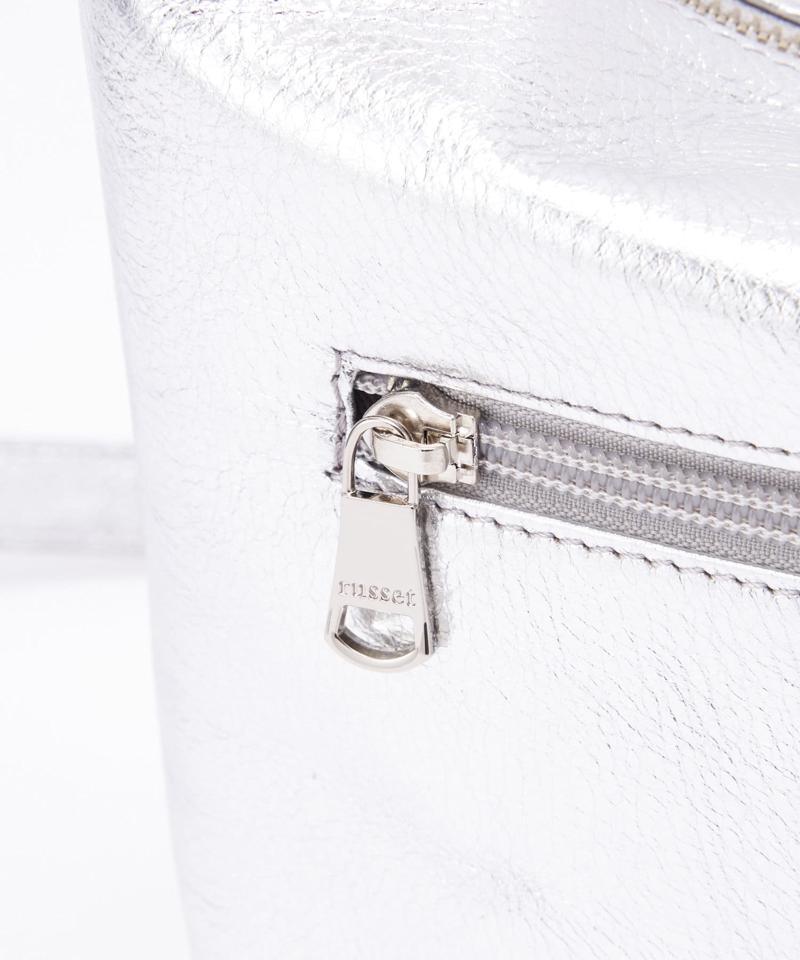 【名品】ソフトレザーシンプルショルダーバッグ［silver］