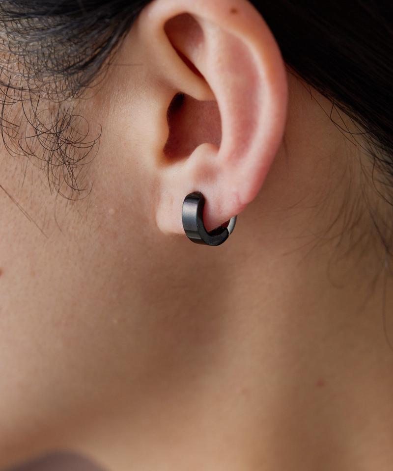 《金属アレルギー対応/ステンレス/イヤーカフとしても使用可》バイカラーイヤリング