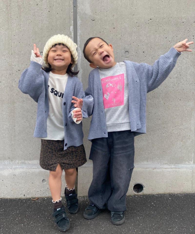 【KIDS】ポイント刺繍ニットカーデ