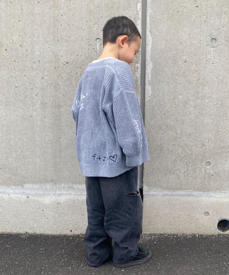【KIDS】ポイント刺繍ニットカーデ
