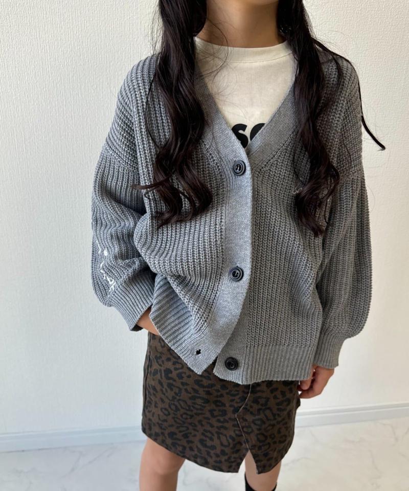 【KIDS】ポイント刺繍ニットカーデ