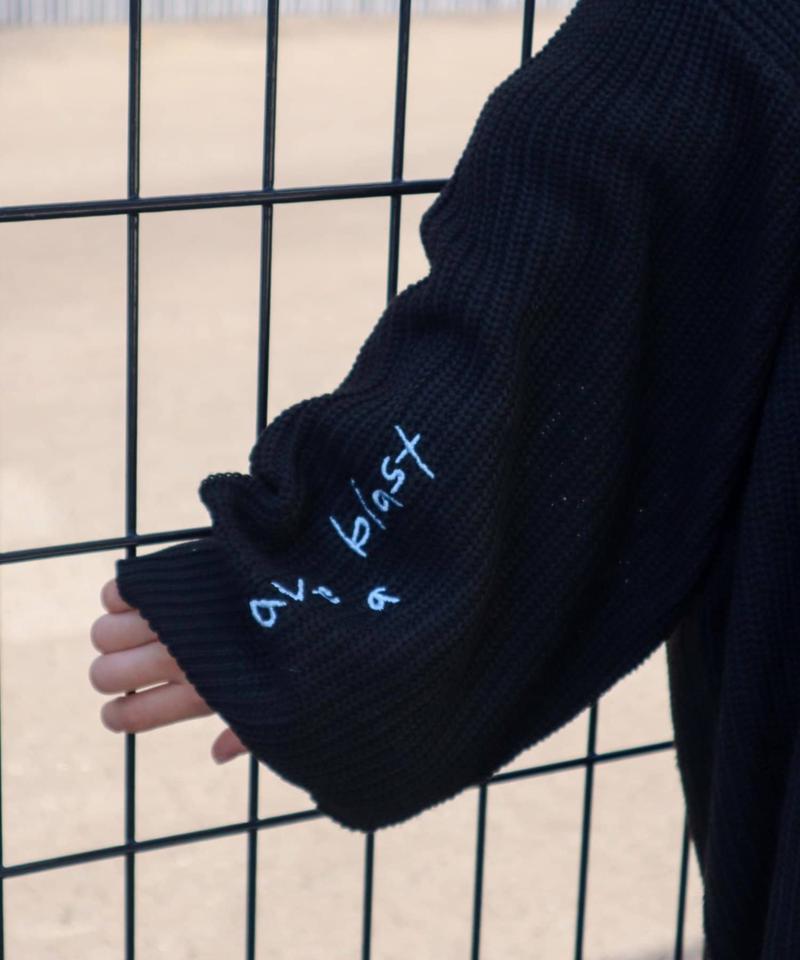 【KIDS】ポイント刺繍ニットカーデ