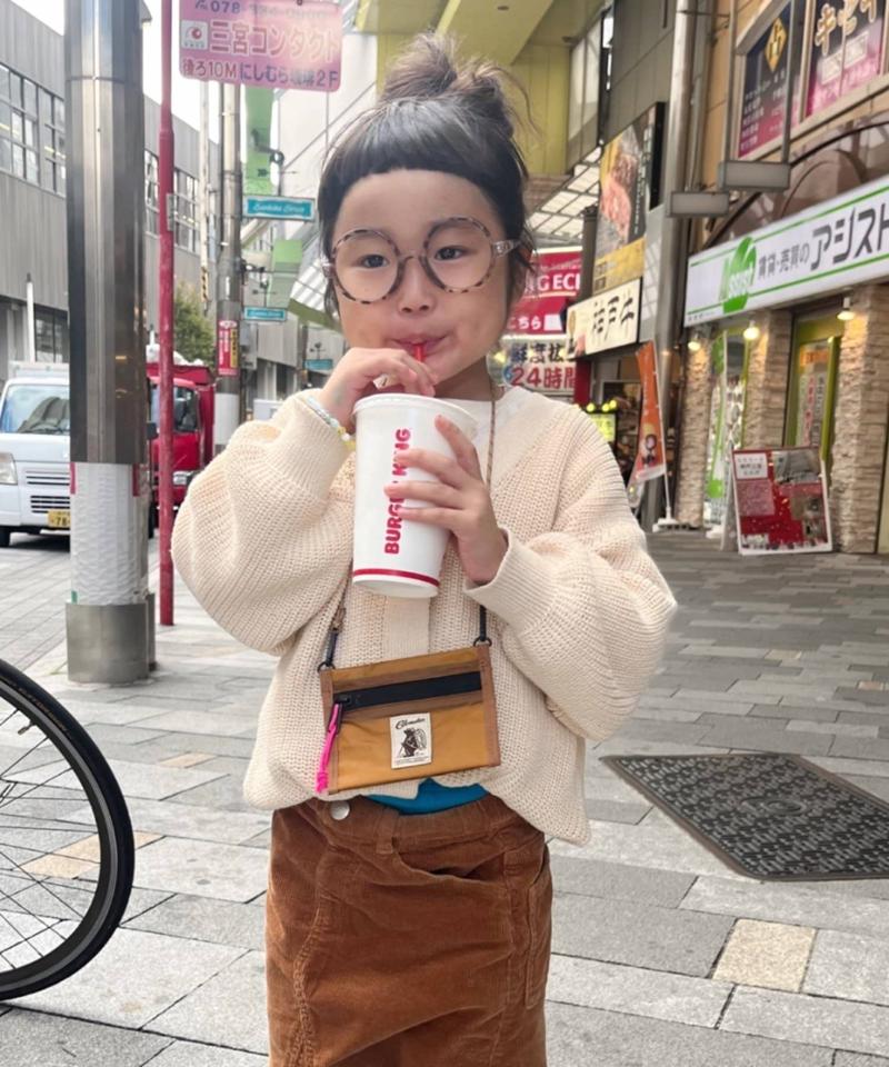 【KIDS】ポイント刺繍ニットカーデ