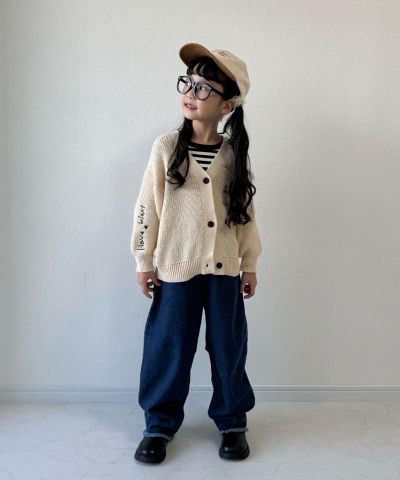 【KIDS】ポイント刺繍ニットカーデ