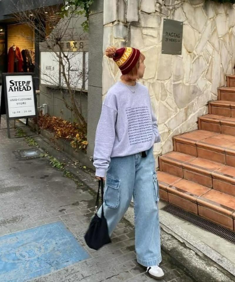 【WEB限定】【UNISEX】メッセージロゴ裏毛スウェット