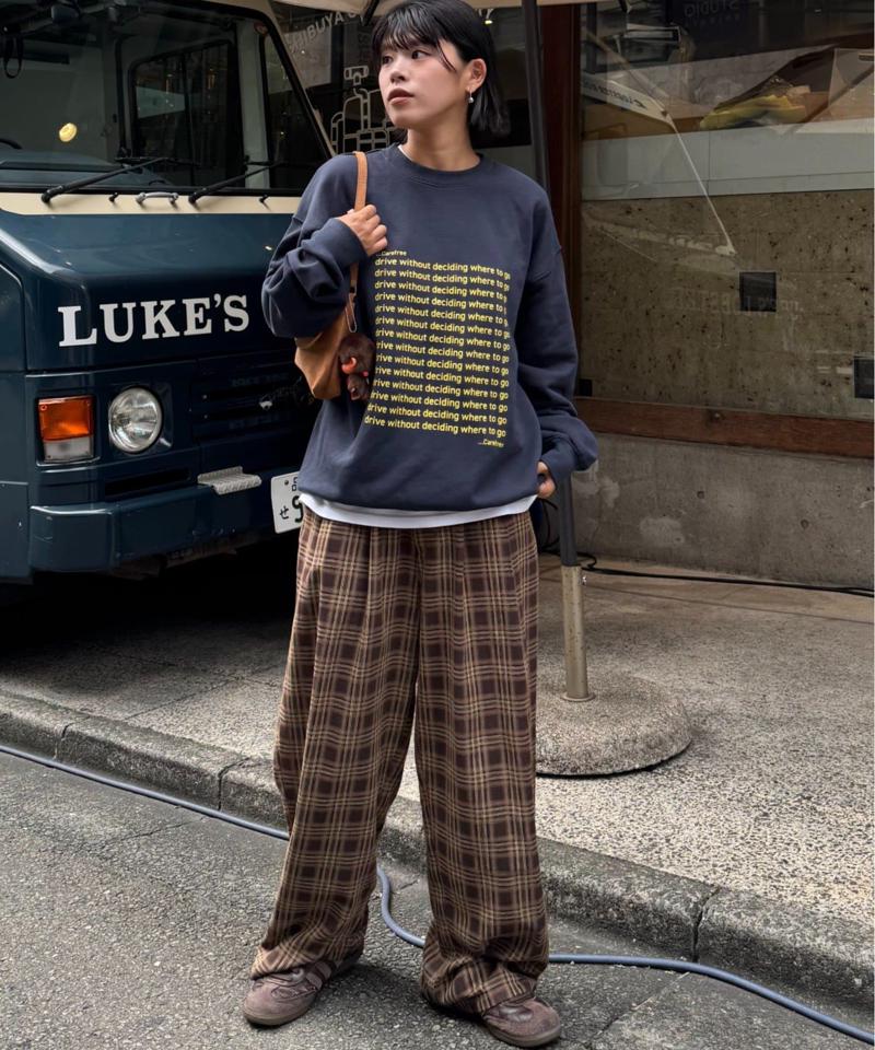 【WEB限定】【UNISEX】メッセージロゴ裏毛スウェット