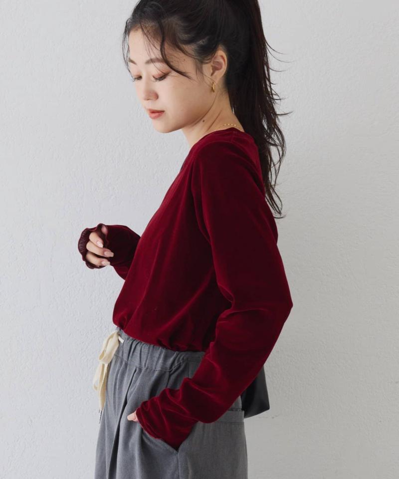 【WEB限定/今買って秋まで使える】シアーフロッキーベロア見えメロートップス