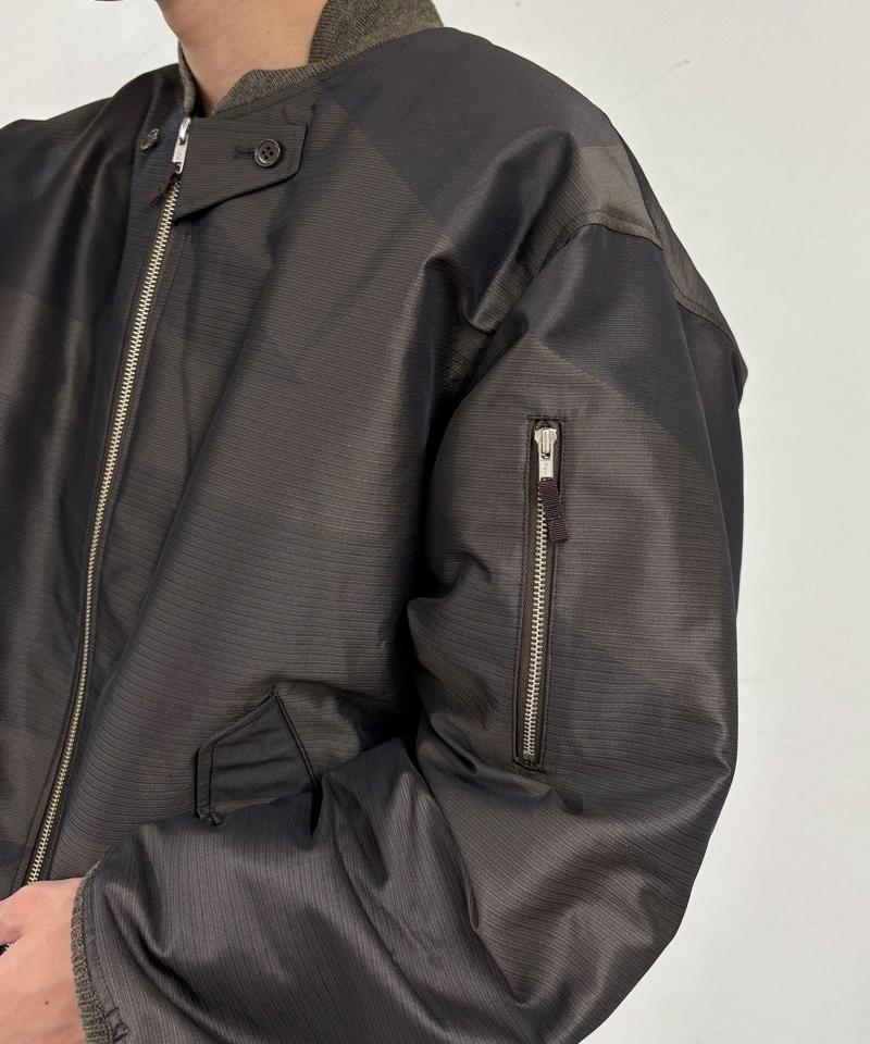 【AïE/エーアイイー】FLTS Down Jacket - Poly Iridescent