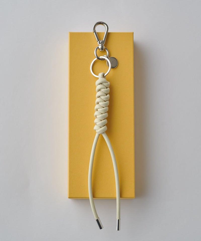 【ITTI/イッチ】CRISTY SNAKEKNOT CHARM / STCOW