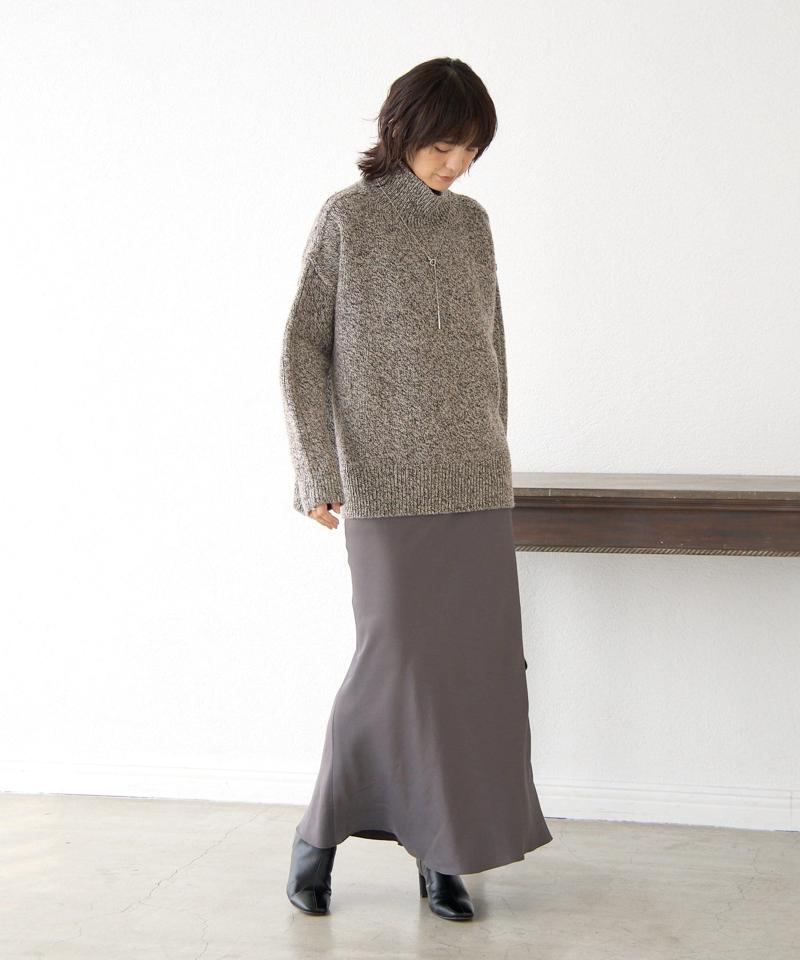 予約【暖かな素材感/リバイバル】MIXヤーンタートルニット