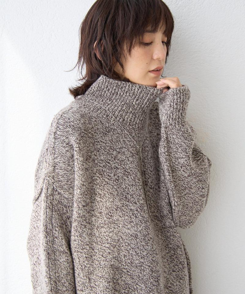 予約【暖かな素材感/リバイバル】MIXヤーンタートルニット