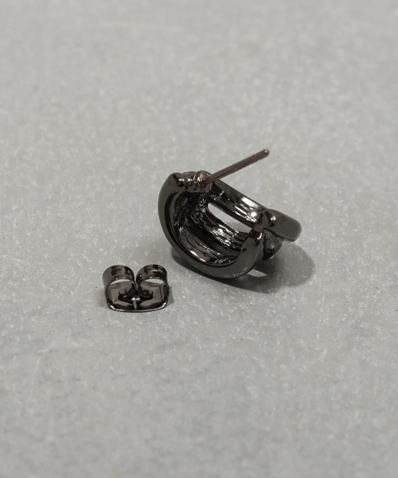 ガラス付3連カーブピアス