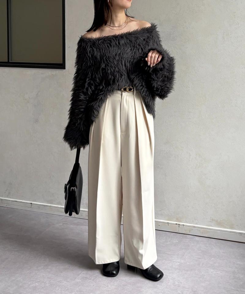 ショート丈ボリュームシャギーニット