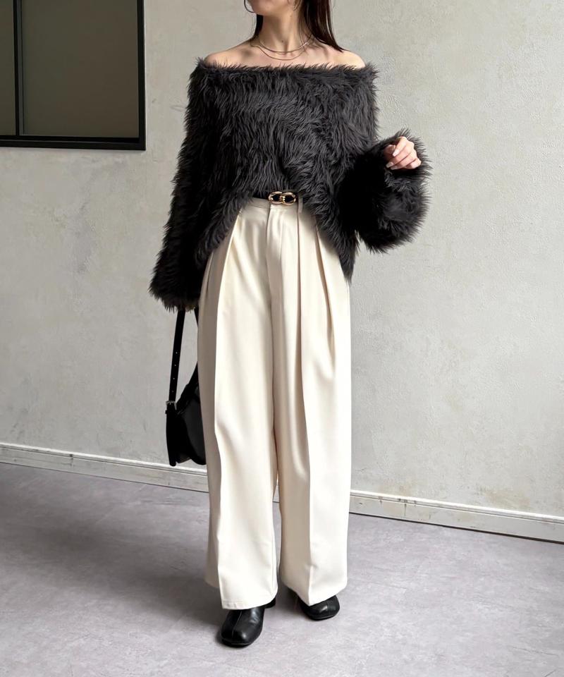 ショート丈ボリュームシャギーニット