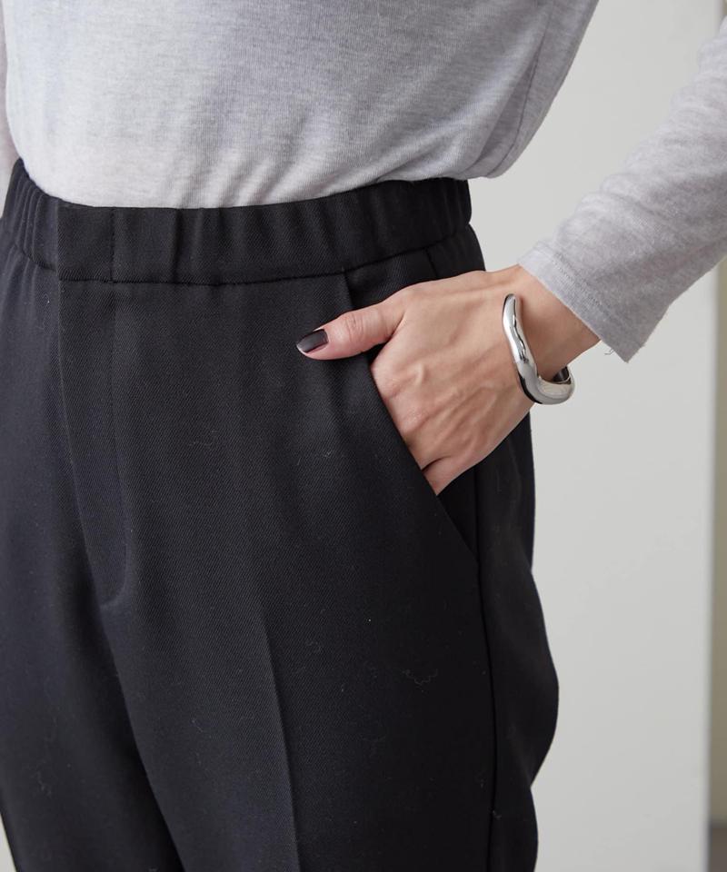 【美脚パンツ】ストレッチスリムフレアパンツ