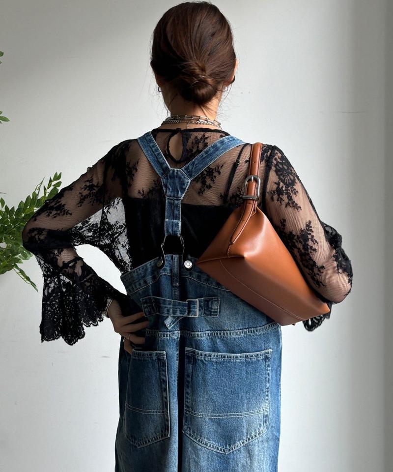 レースフレアブラウス