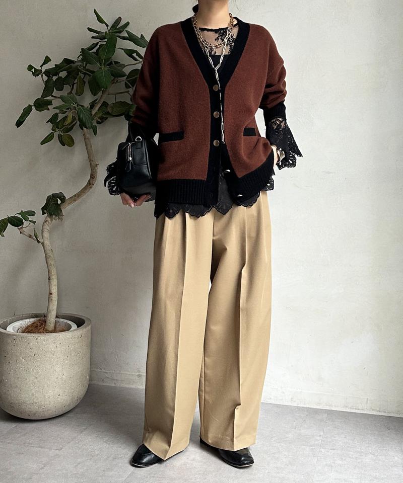 レースフレアブラウス