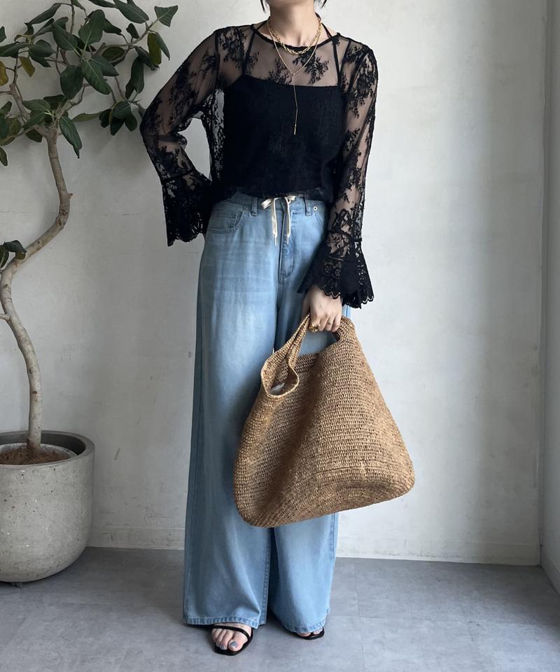 レースフレアブラウス