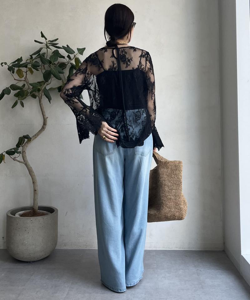 レースフレアブラウス