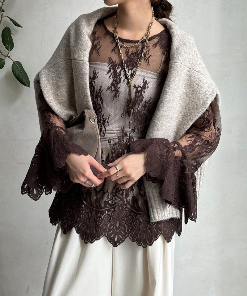 レースフレアブラウス