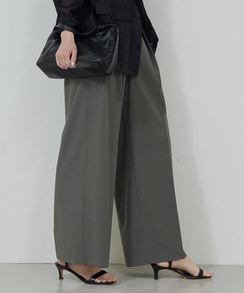 【新色BR登場】ダブルタックパンツ