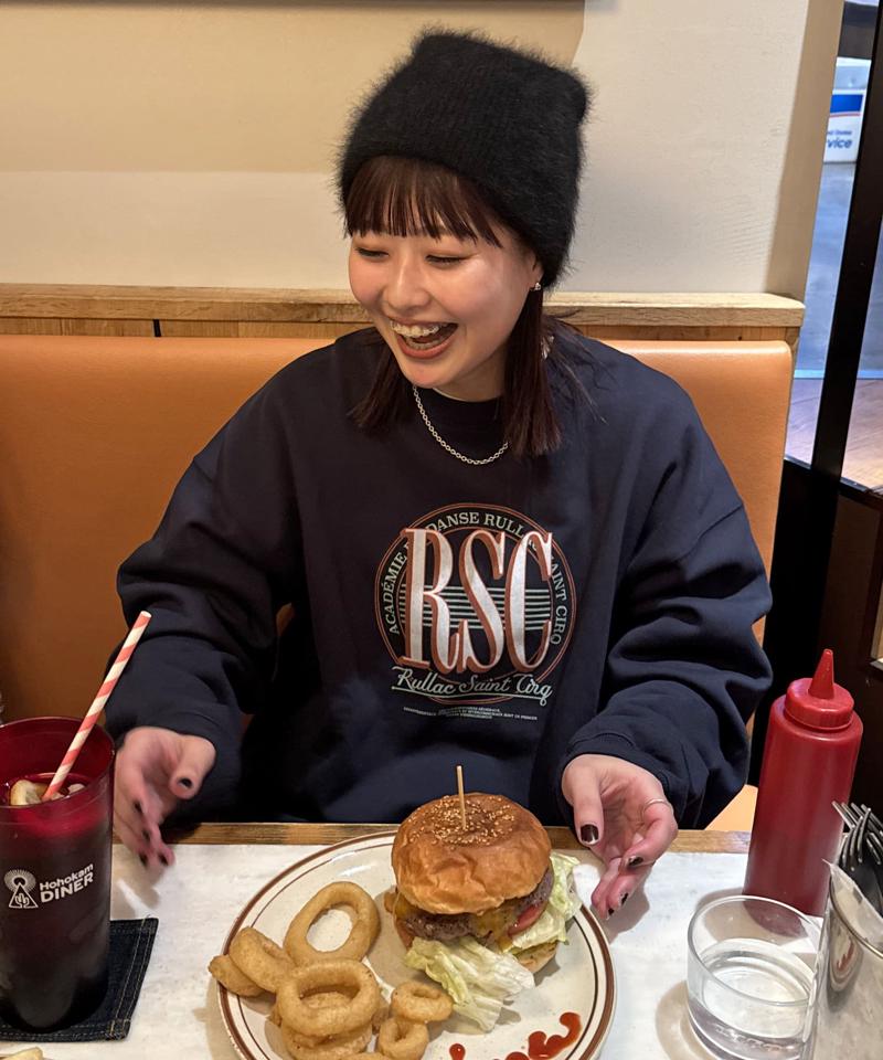 サークルカレッジスウェット《ユニセックス》