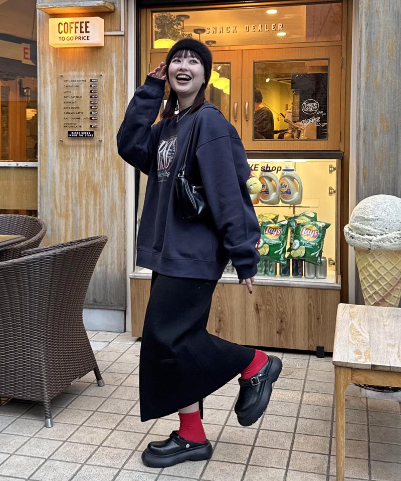 サークルカレッジスウェット《ユニセックス》