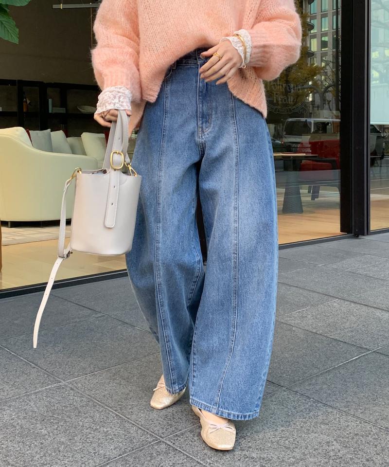 センターラインデニムカーブパンツ