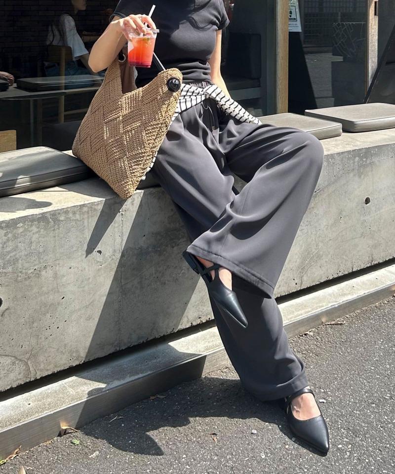 とろみツイルストレートイージーパンツ