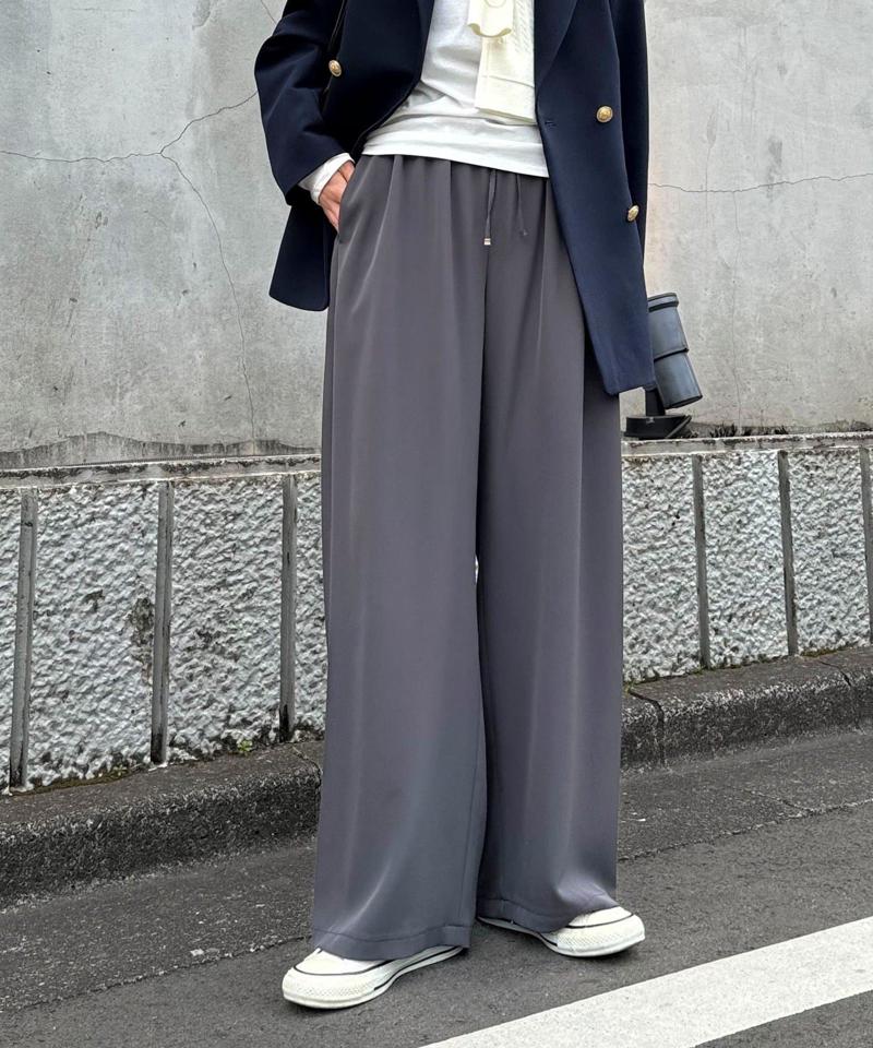 とろみツイルストレートイージーパンツ
