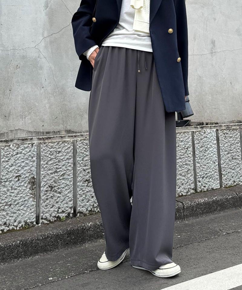 とろみツイルストレートイージーパンツ