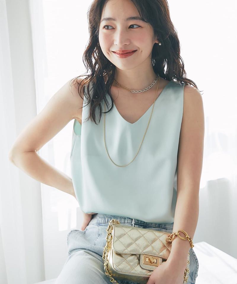 【今すぐお届け・miki監修】サテン2WAYタンク