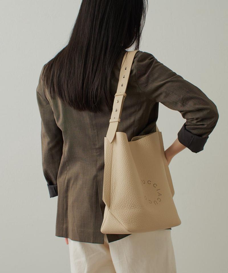 グッシオ ワンハンドルトート ALCE