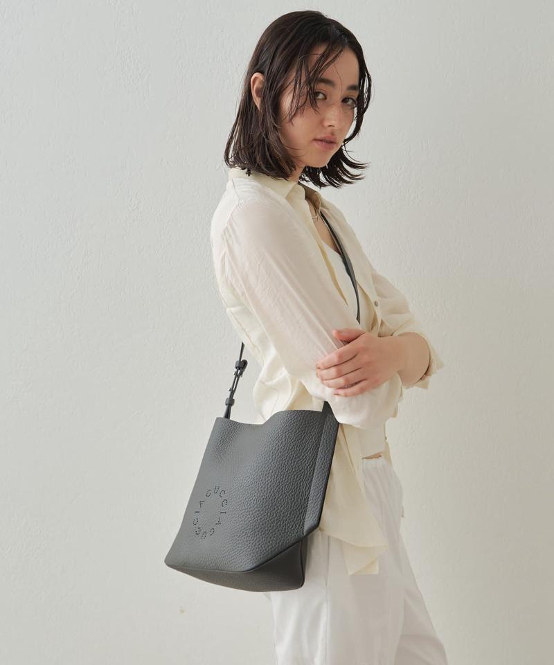 グッシオ ミディアムショルダー ALCE