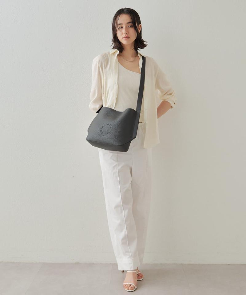 グッシオ ミディアムショルダー ALCE