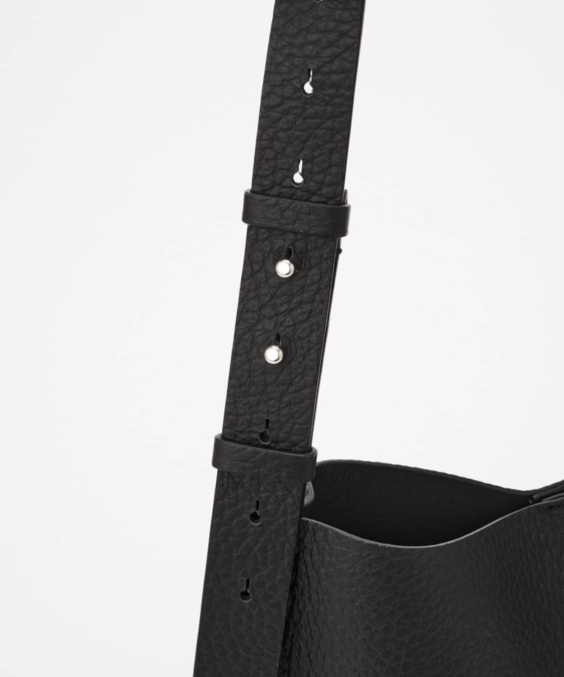 グッシオ ミディアムショルダー ALCE