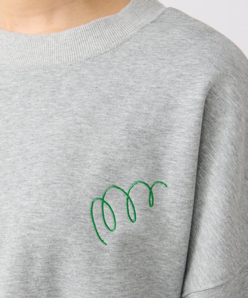 【遊び心◎】マルチ刺繍スウェット